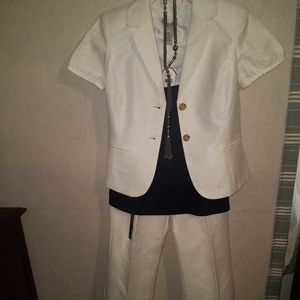 Banana Republic 2 piece short sleeve white suit